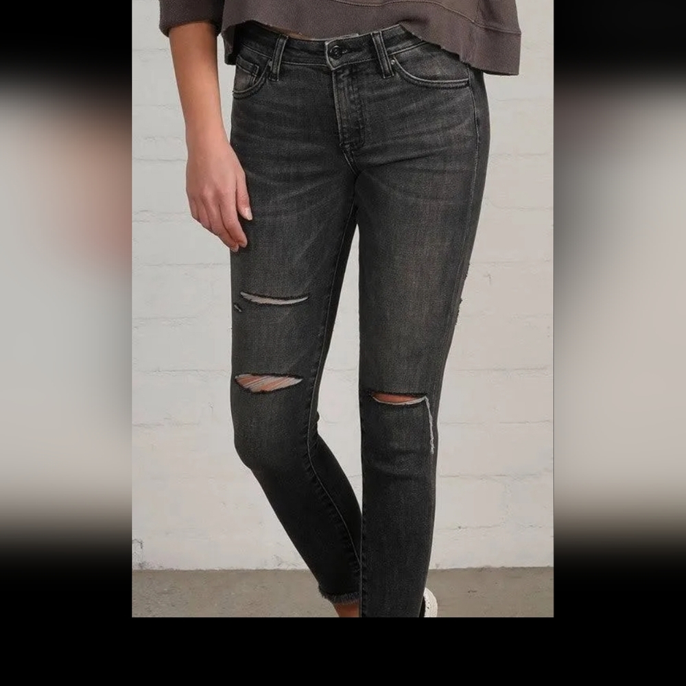 Women's Insane Genes Black Midrise Ankle Jeans Size 5 - Picture 2 of 5
